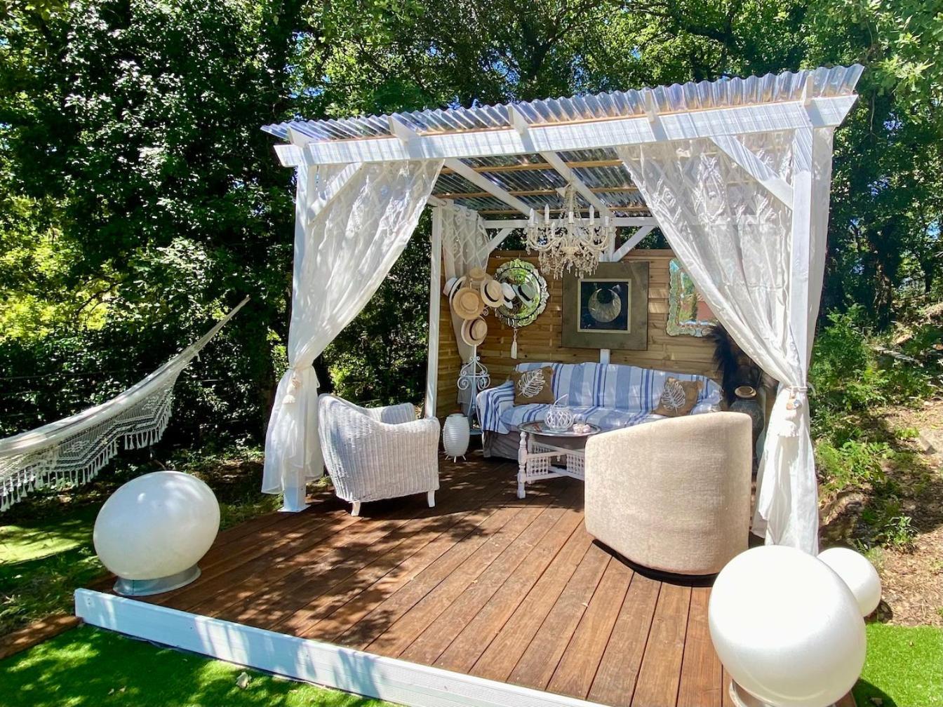 Bed and Breakfast La Vie Est Belle En Provence Tourves Esterno foto