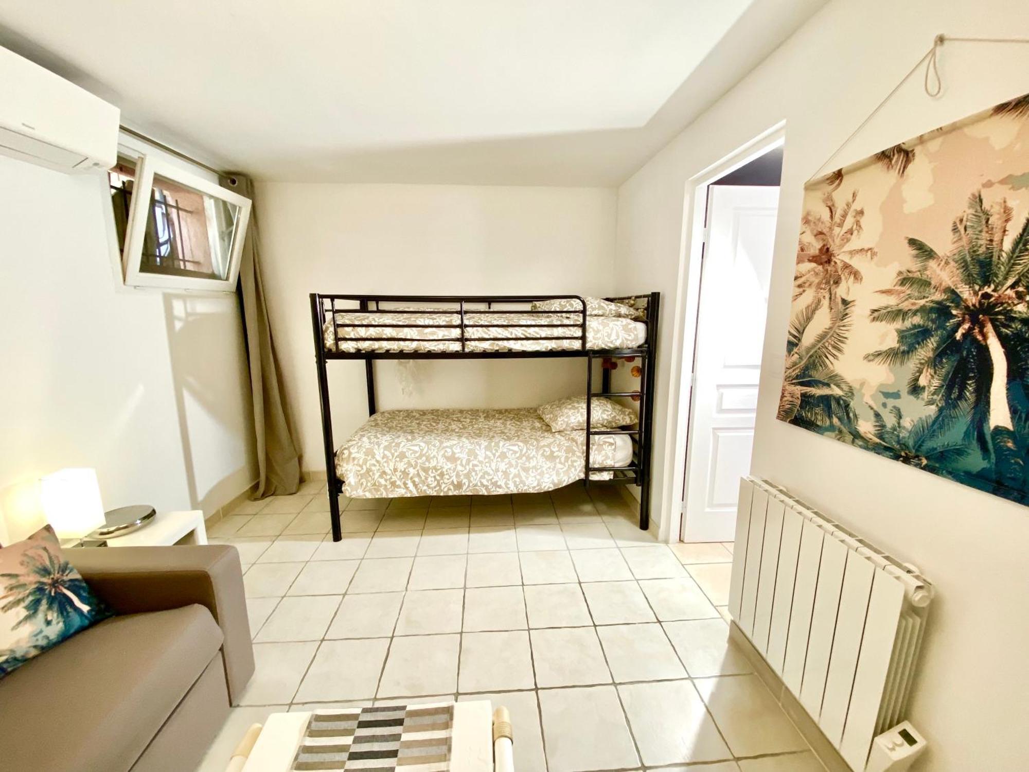 Bed and Breakfast La Vie Est Belle En Provence Tourves Esterno foto